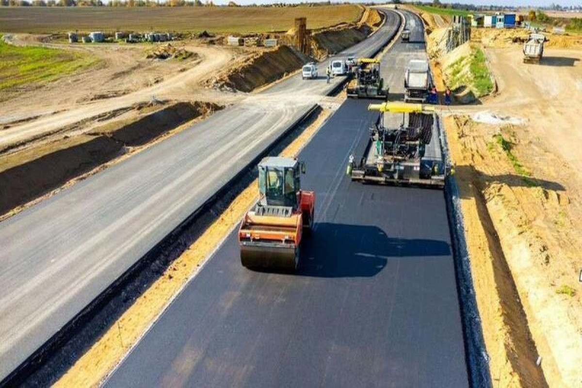 Development of pilot project on 191 km road-street network in the liberated territories is being completed