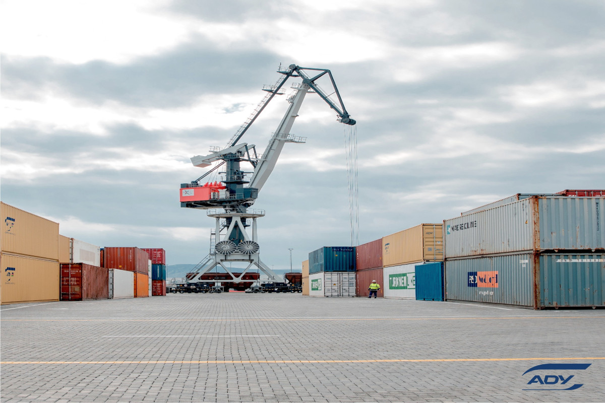 Container train from Uzbekistan to Europe through CASCA+ route reached Baku
