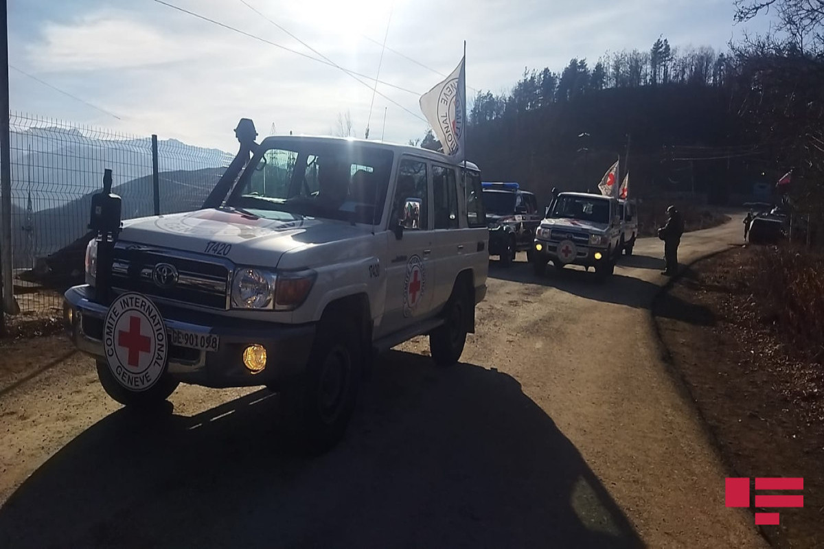 ICRC vehicles brought medicine and medical supplies to Khankandi hospital from Armenia-PHOTO 