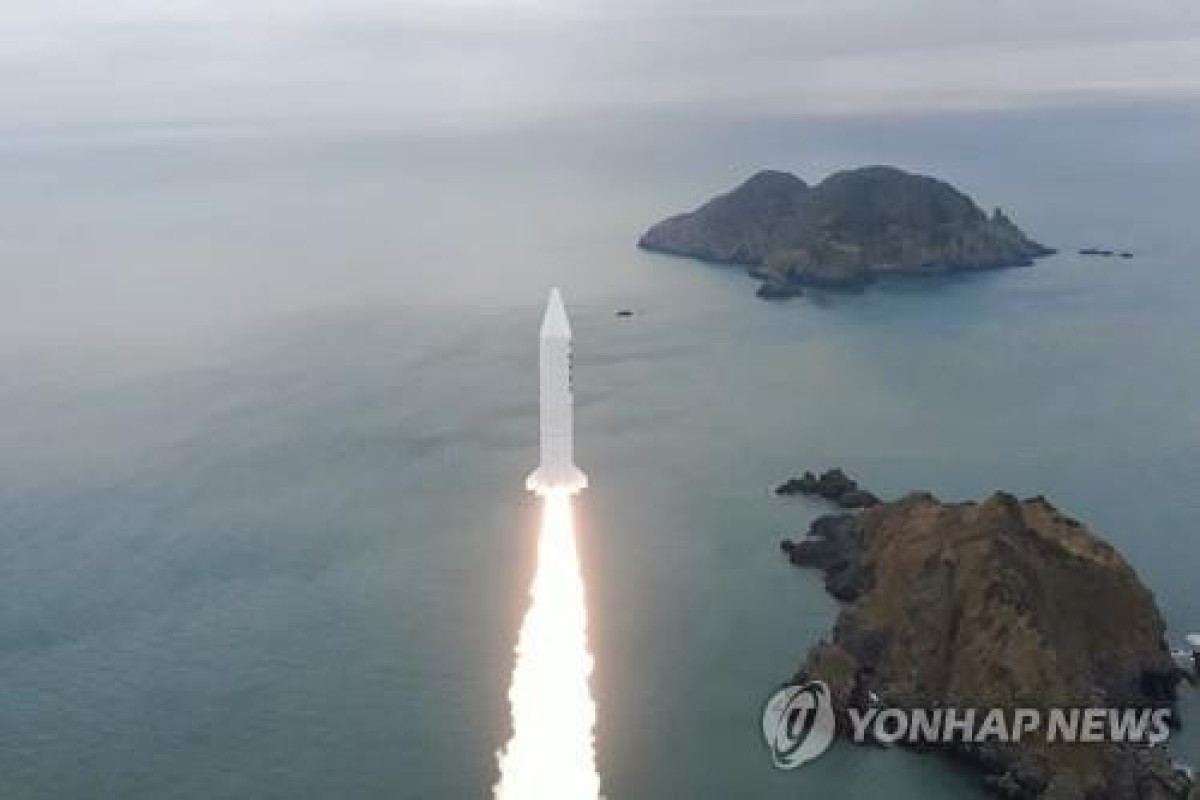 S. Korea successfully conducts test flight of solid-fuel space vehicle: defense ministry