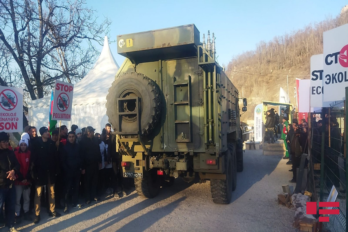 Three military vehicles belonging to RPC passed from where protest action is held on Lachin-Khankendi road -VIDEO -UPDATED 