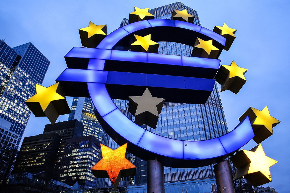 Eurozone economy rebounds by 5.2% in 2021 after recession
