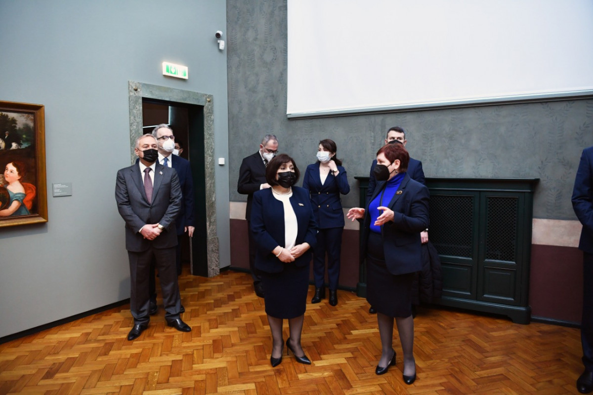 Azerbaijani Speaker meets Chair of Latvian Saeima -PHOTO 