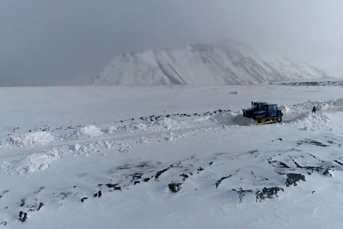 All roads in Azerbaijan's Kalbajar being cleared of snow and ice-VIDEO 