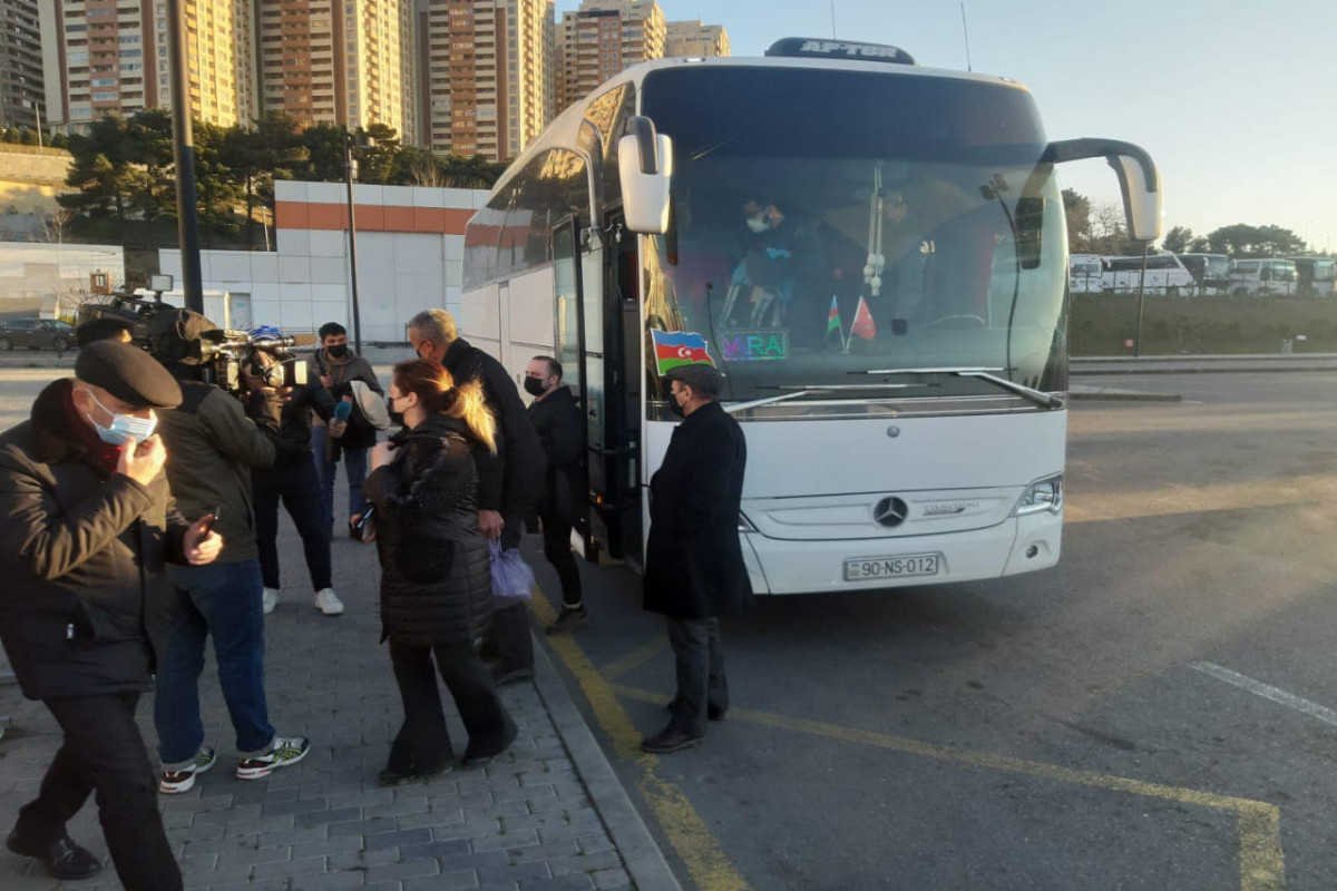 Baku-Shusha bus could not return due to weather conditions