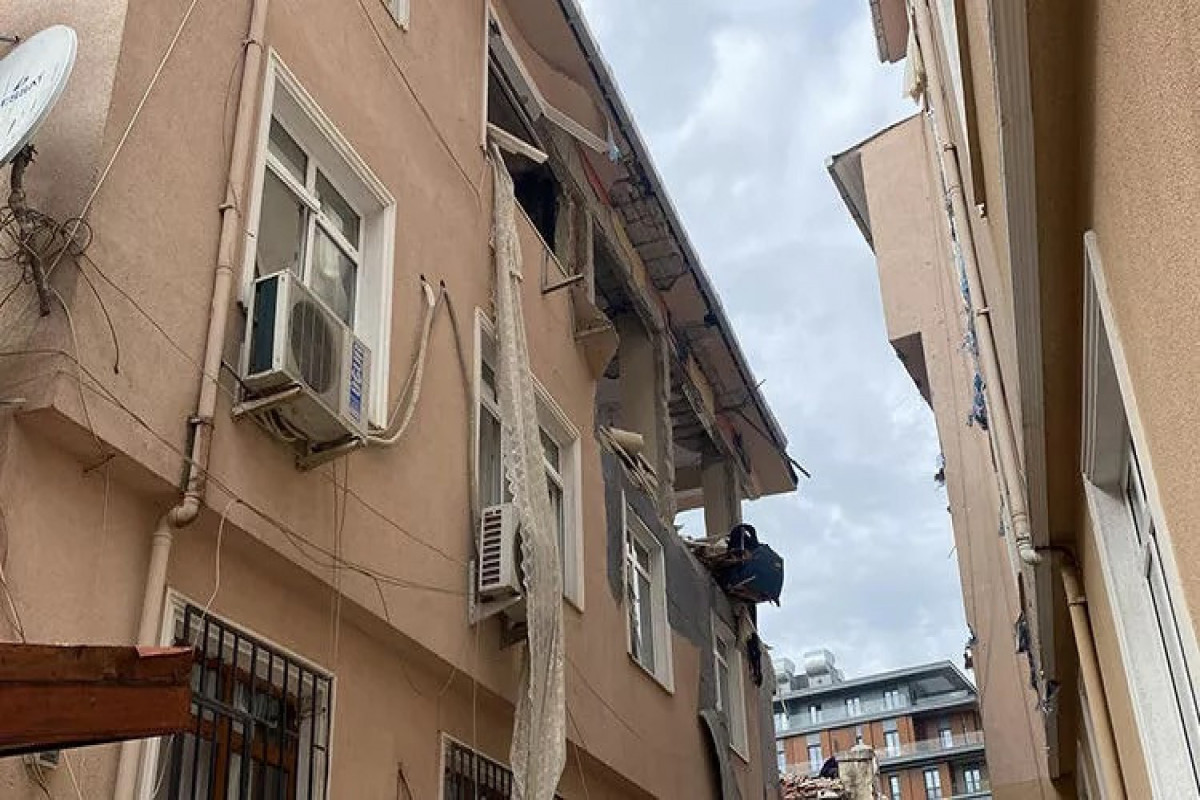 Powerful explosion hits Istanbul, casualties reported