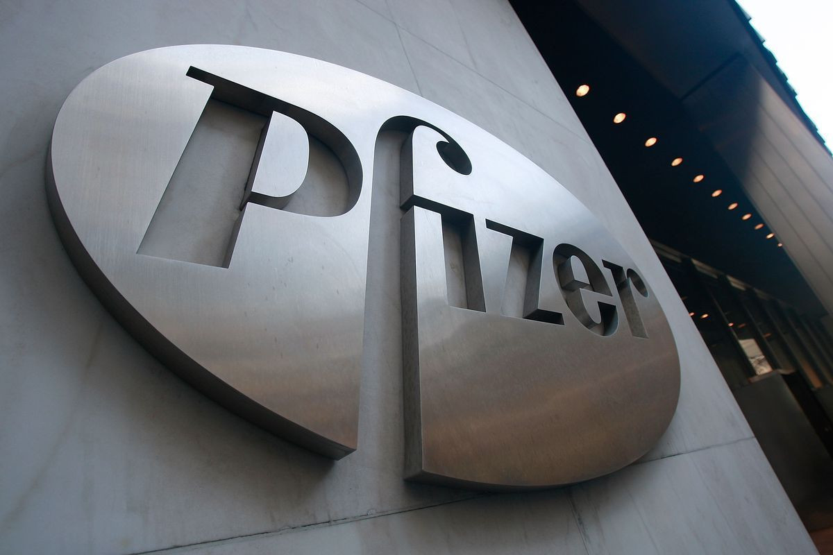 Pfizer expects $54 billion in 2022 sales on Covid vaccine and treatment pill