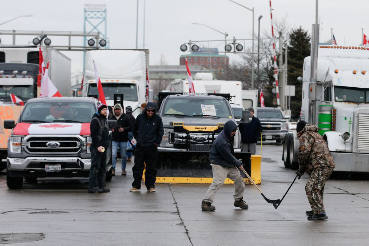 U.S. and Canada fear economic damage from border crossing protest