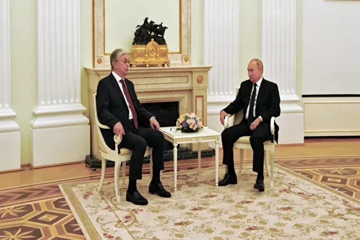 Kassym-Jomart Tokayev, Vladimir Putin