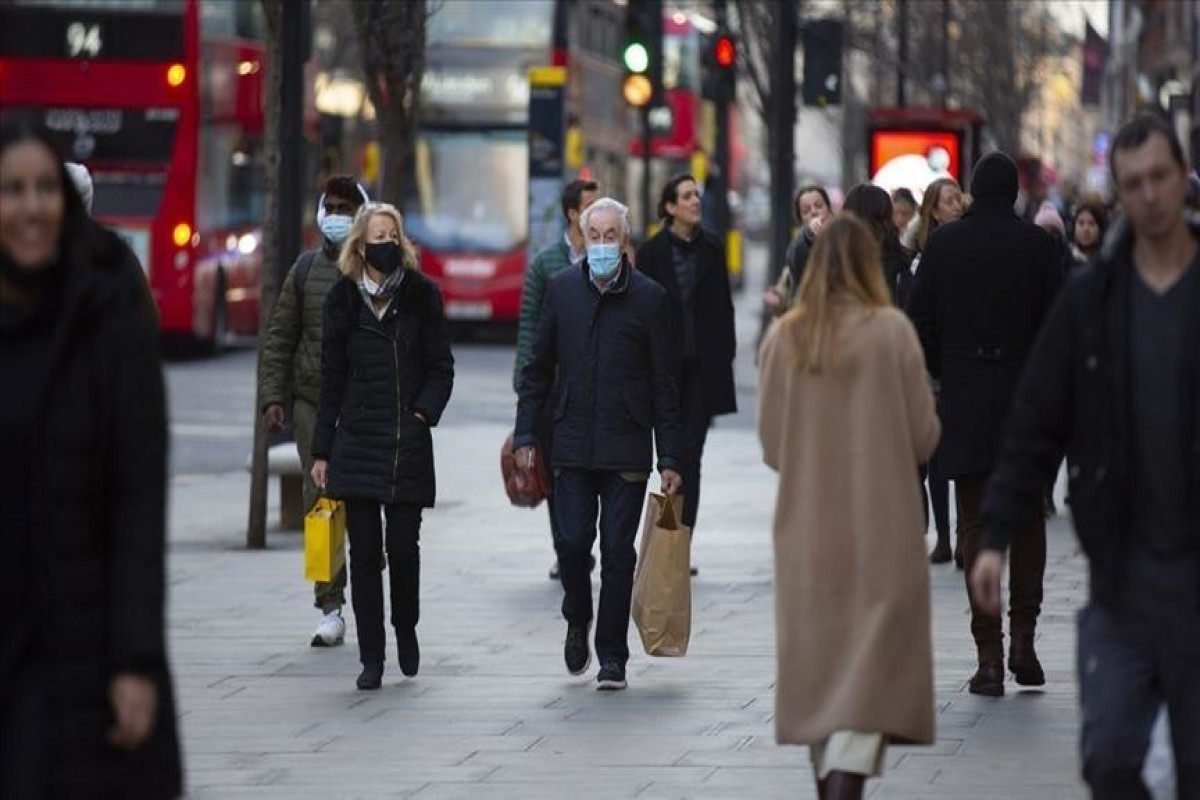 UK lifts testing requirements for fully vaccinated travelers