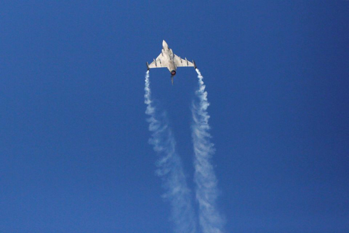 U.S. F-22 fighter jets arrive in UAE following Houthi attacks