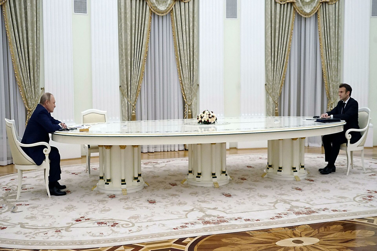 Kremlin appreciated impact of long table on image of Putin