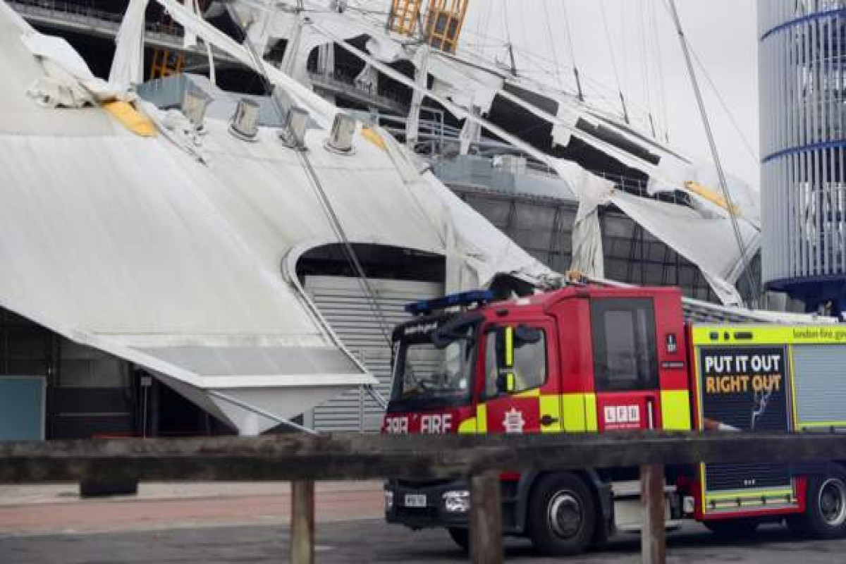 London Emergency services declare major incidents