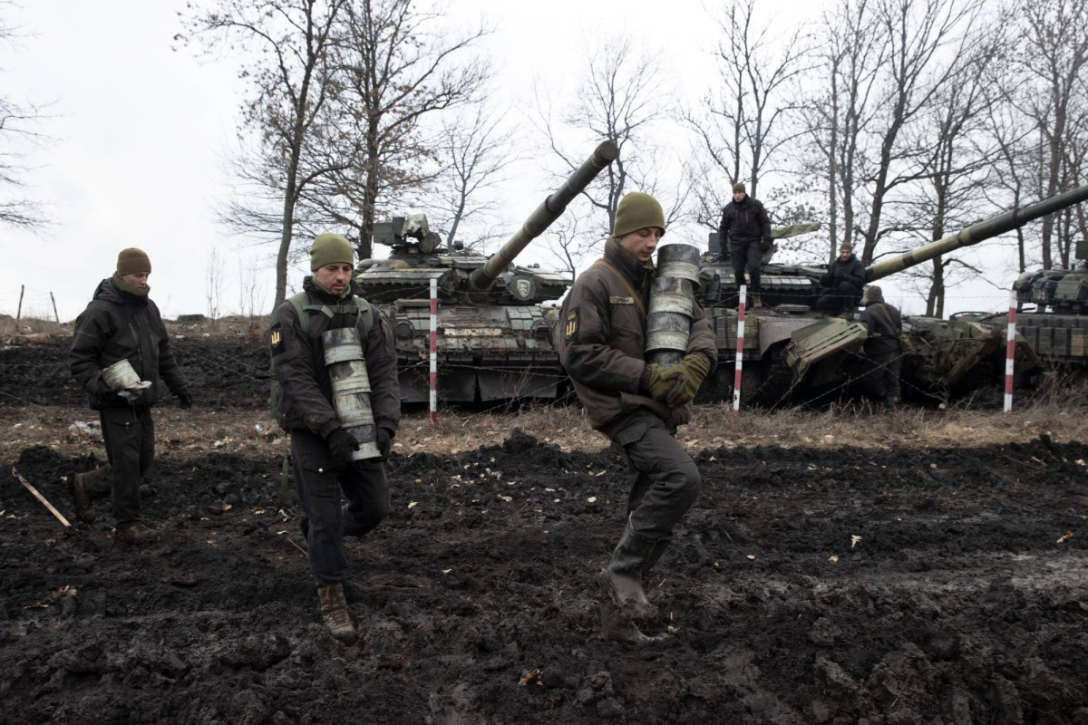 Ukraine reports two soldiers killed in separatists shelling