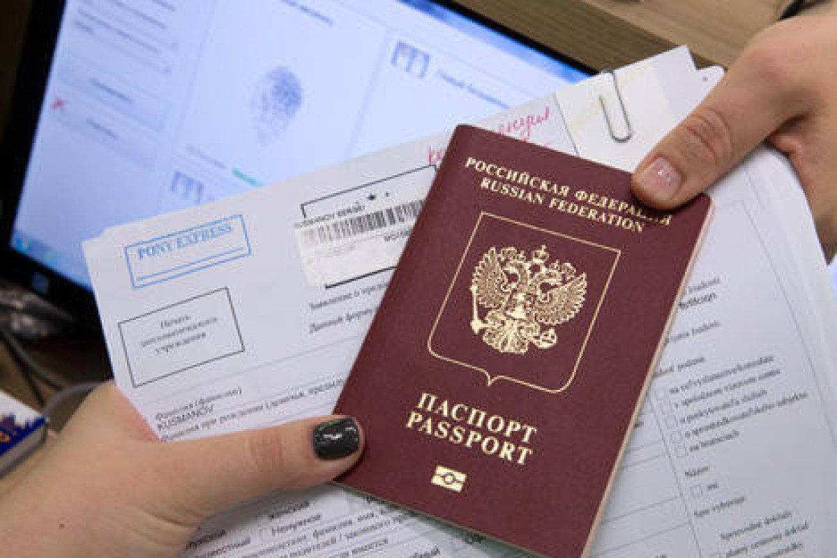 Belgium wants EU to stop issuing visas to Russians over Ukraine