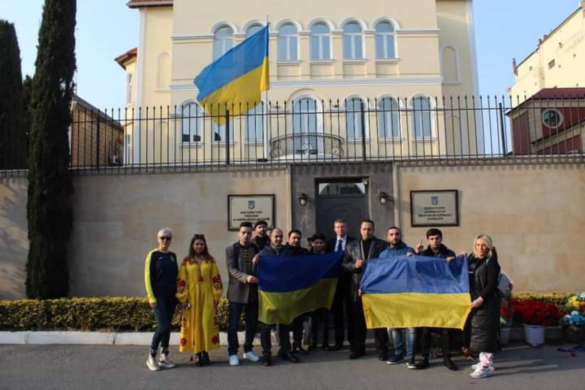 Ukrainian ambassador thanks Azerbaijani people-PHOTO 