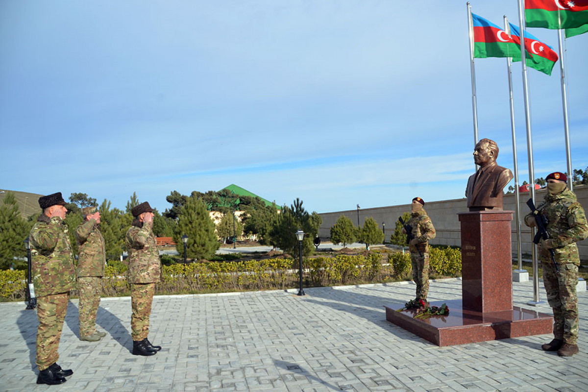 Azerbaijan's Minister of Defense visited military unit of Special Forces