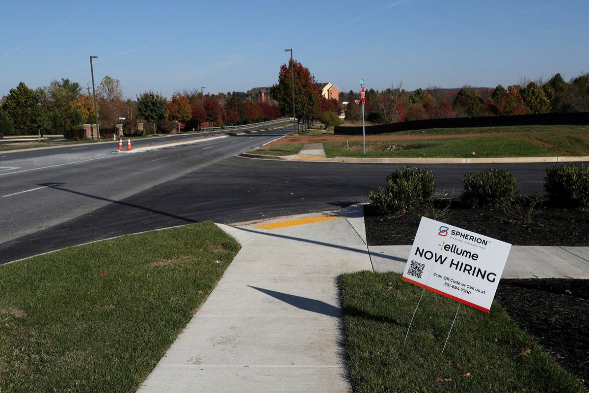 Record 4.5 million Americans quit jobs in November