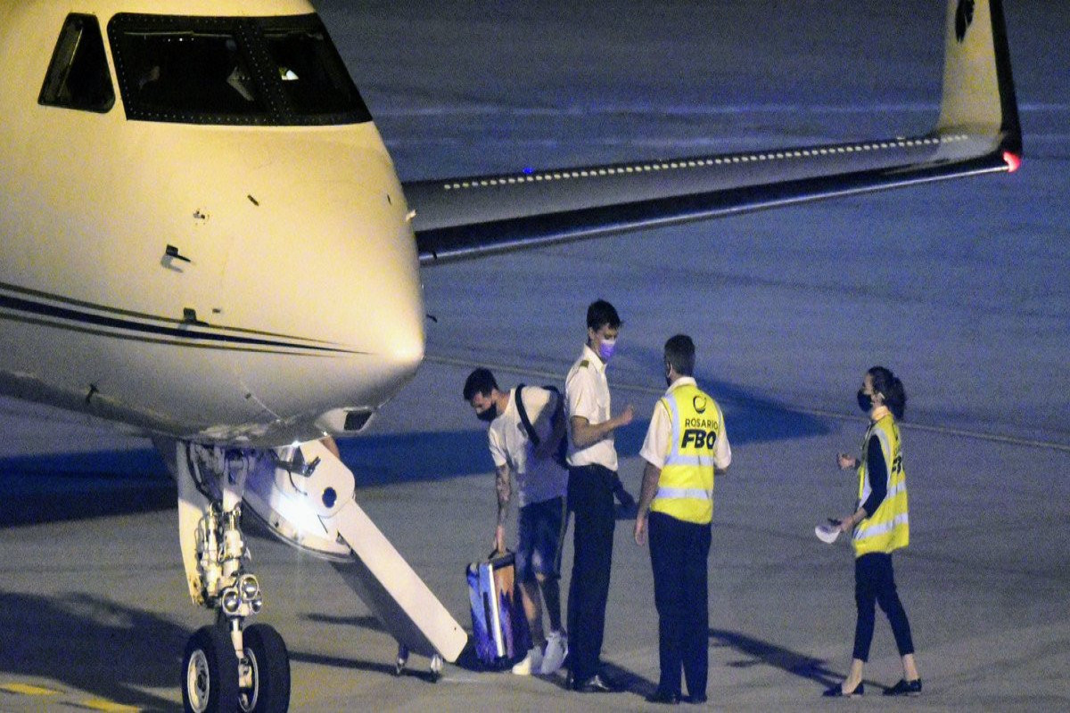 Messi has already recovered from Covid and was able to travel to France