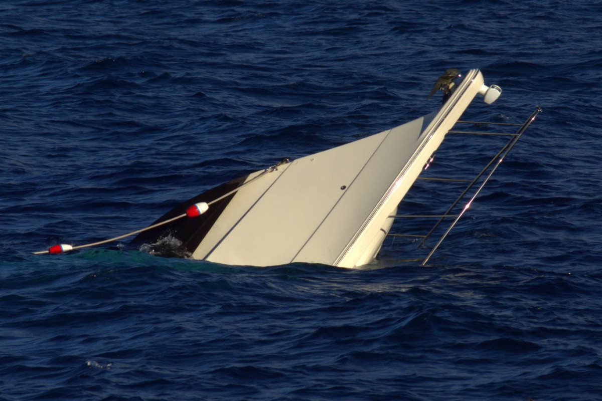 10 dead after boat capsizes in Tanzania's Zanzibar