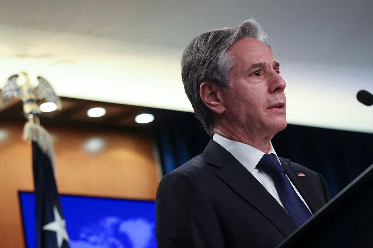Washington bars eight Cuban officials from entering U.S.