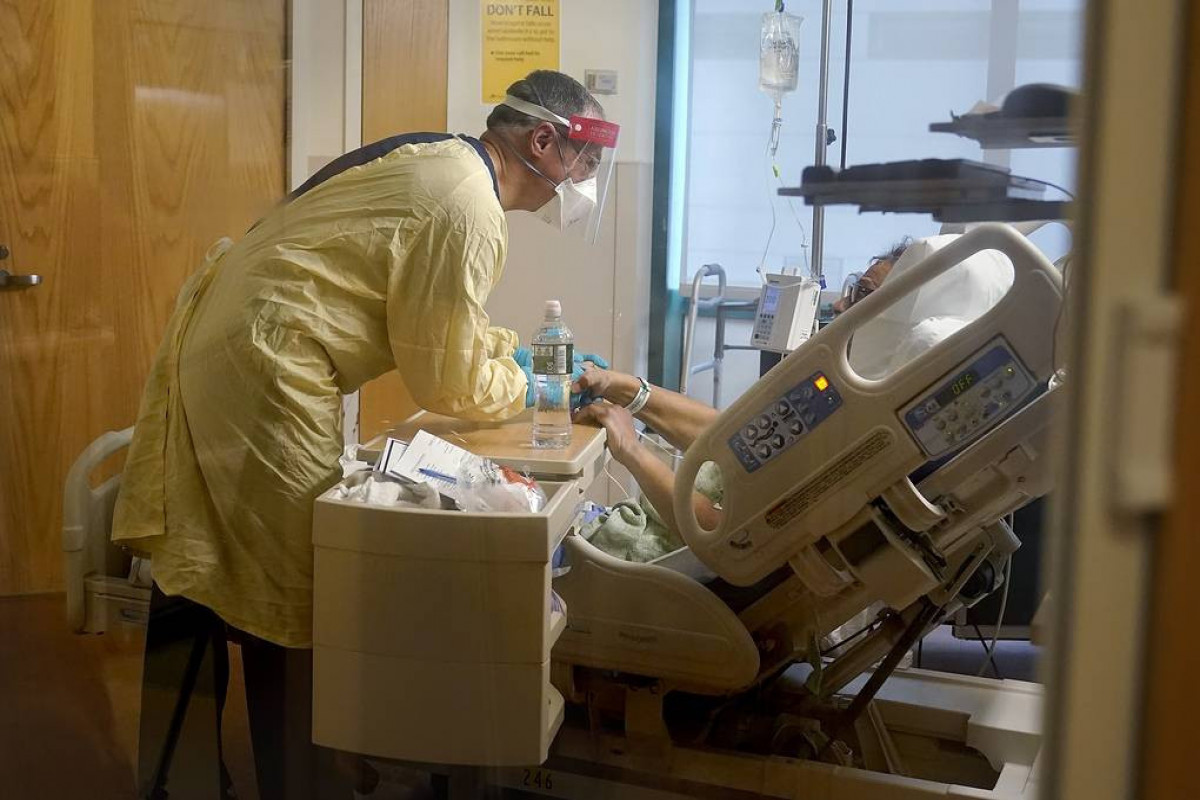 WHO reports record-breaking number of new coronavirus cases - over 2.6 mln