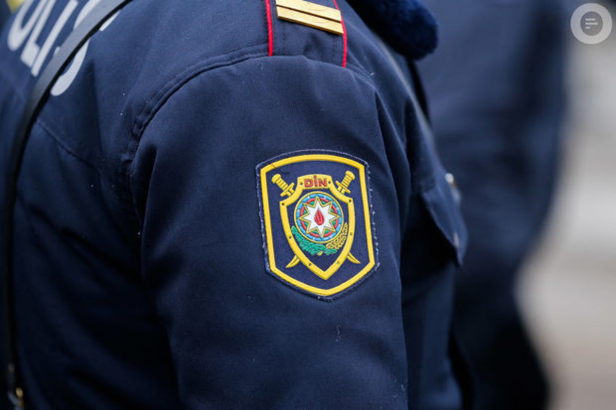 Police officer shoots himself in Azerbaijan Television