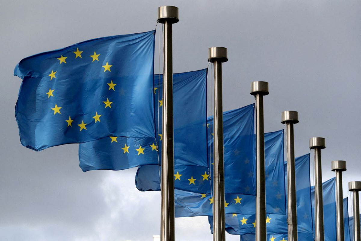 Stop secessionist rhetoric or face sanctions, EU tells Bosnian Serb leaders