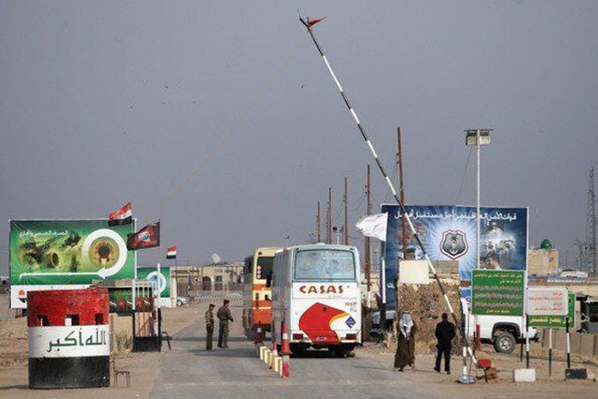Iran opens land borders with Azerbaijan