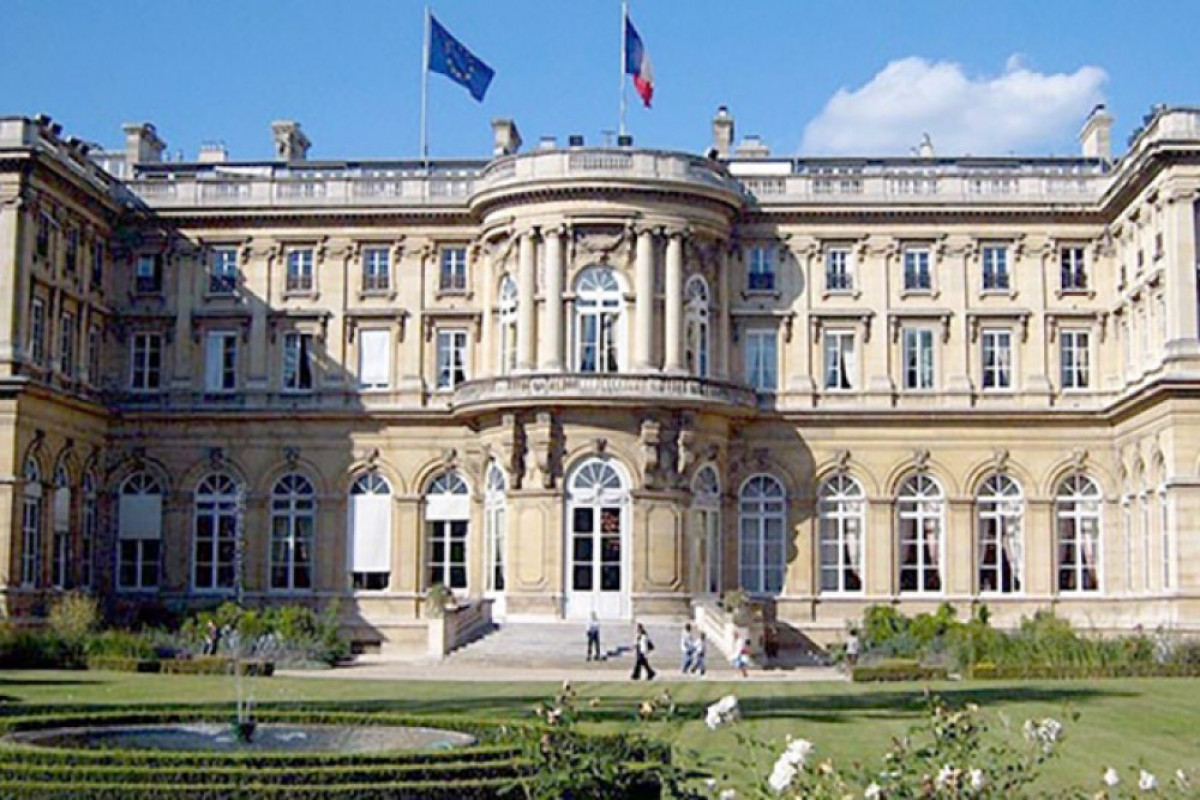 France foreign ministry demands immediate release of French-Iranian academic Adelkhah