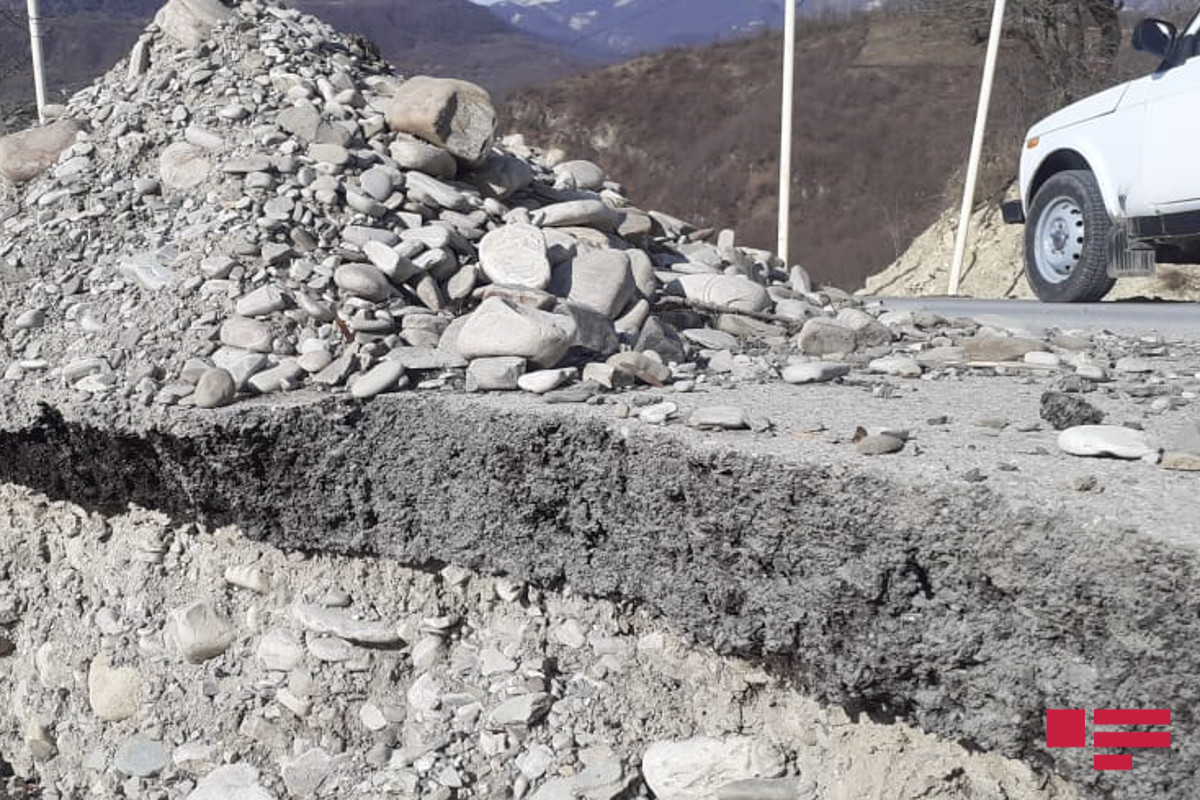Chukhuryurd-Sis-Galeybugurd-Kechmeddin-Galaderesi highway