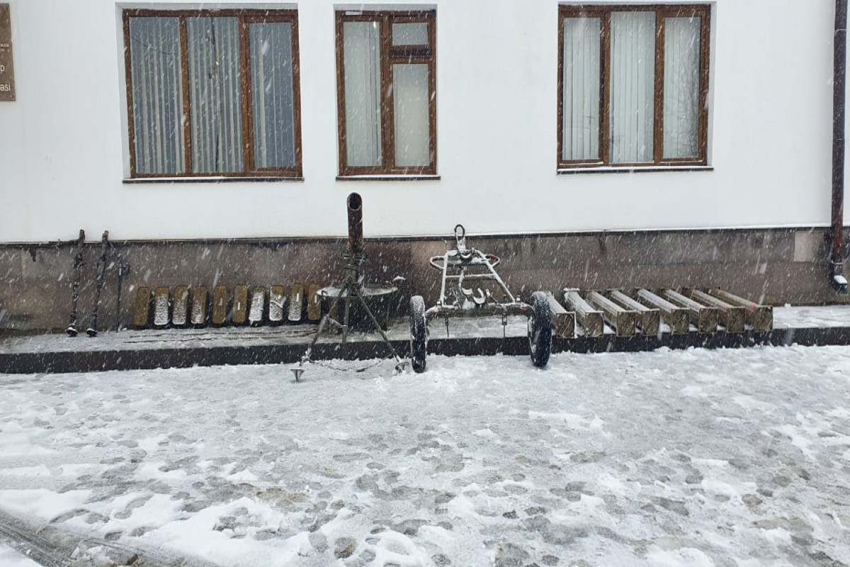 Azerbaijani police find weapons in Khojavend left by Armenians
