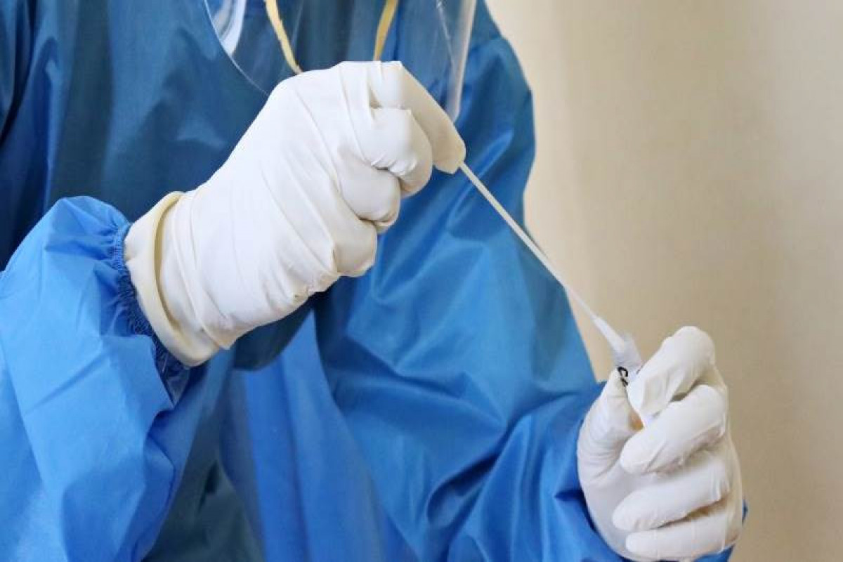Russia's daily COVID cases at near-one-month high