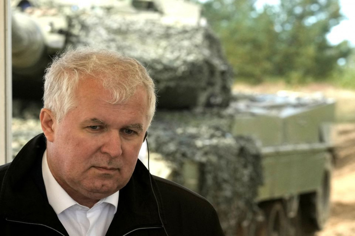 Lithuania says Russian troops in Belarus pose "direct threat"