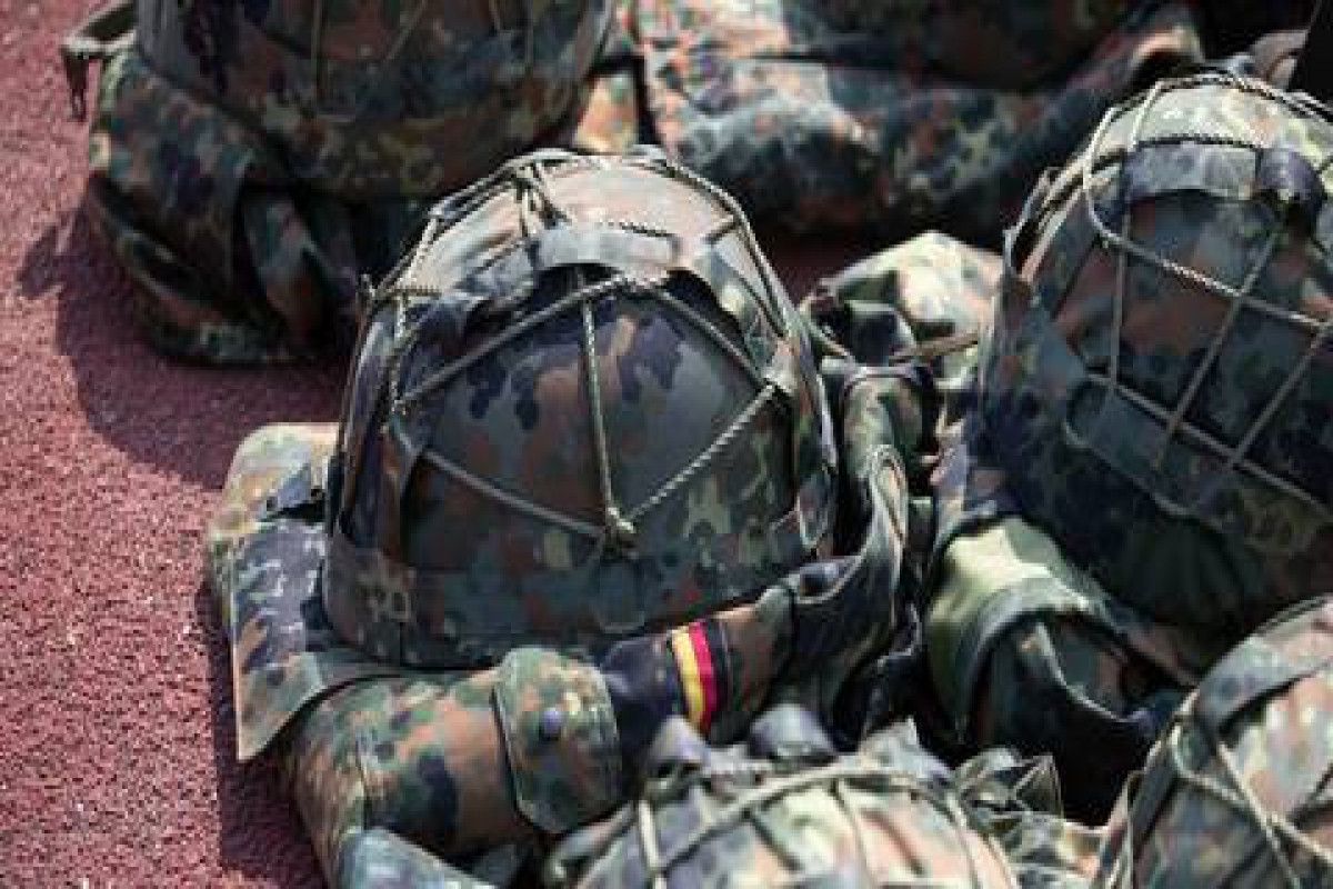 Germany to ship 5000 military helmets to Ukraine
