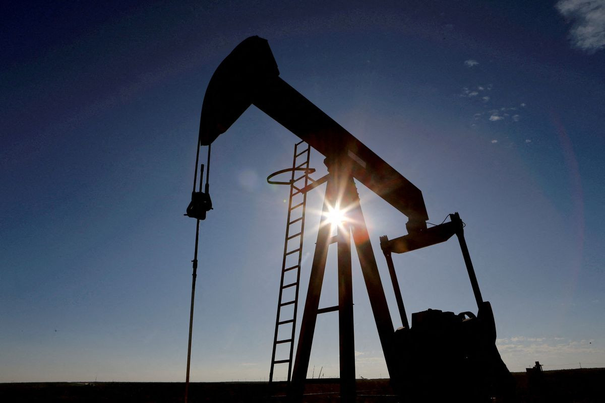 Oil falls on profit-taking after Brent surges to $90 a barrel