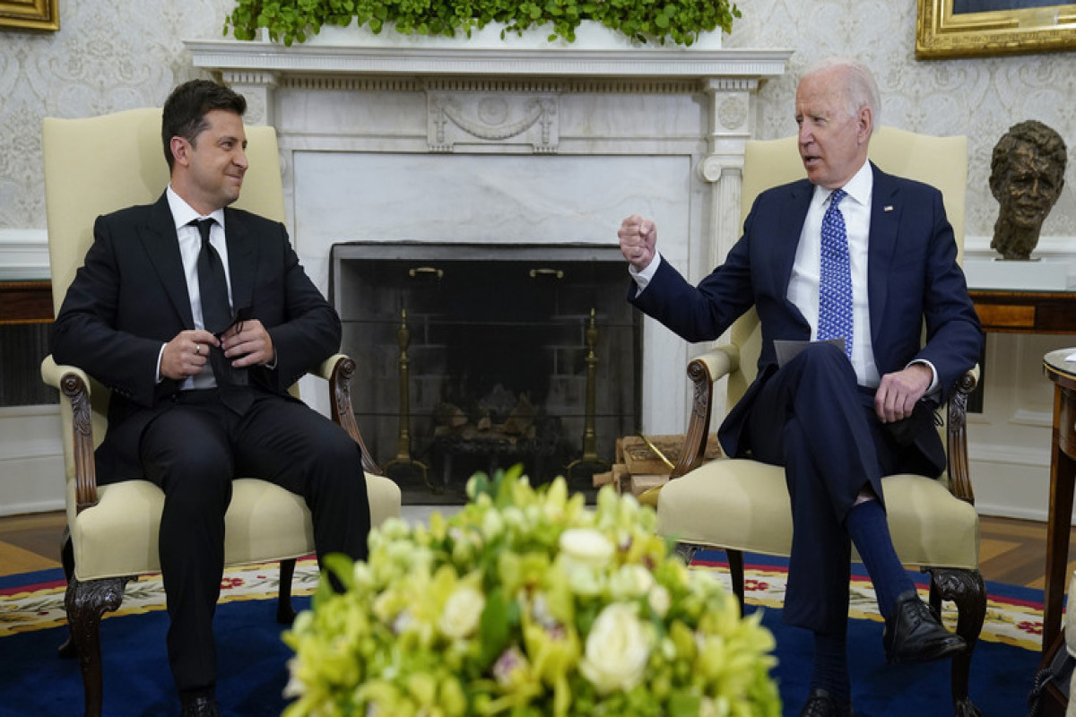 Biden warns of possible Russian invasion of Ukraine in February