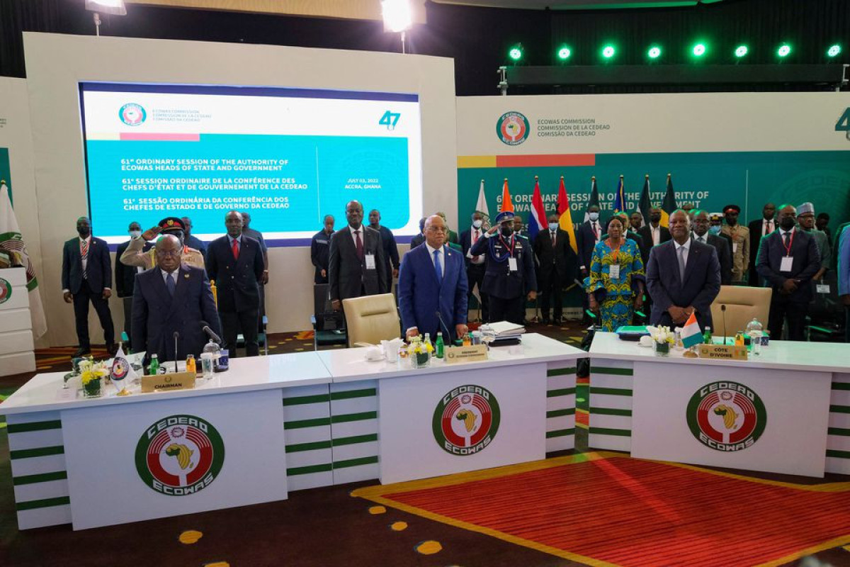 West African leaders lift economic and financial sanctions on Mali