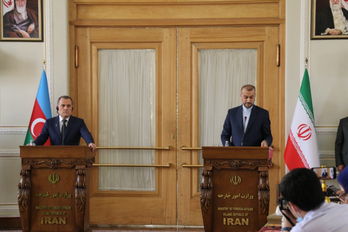 Jeyhun Bayramov, Hossein Amir-Abdollahian