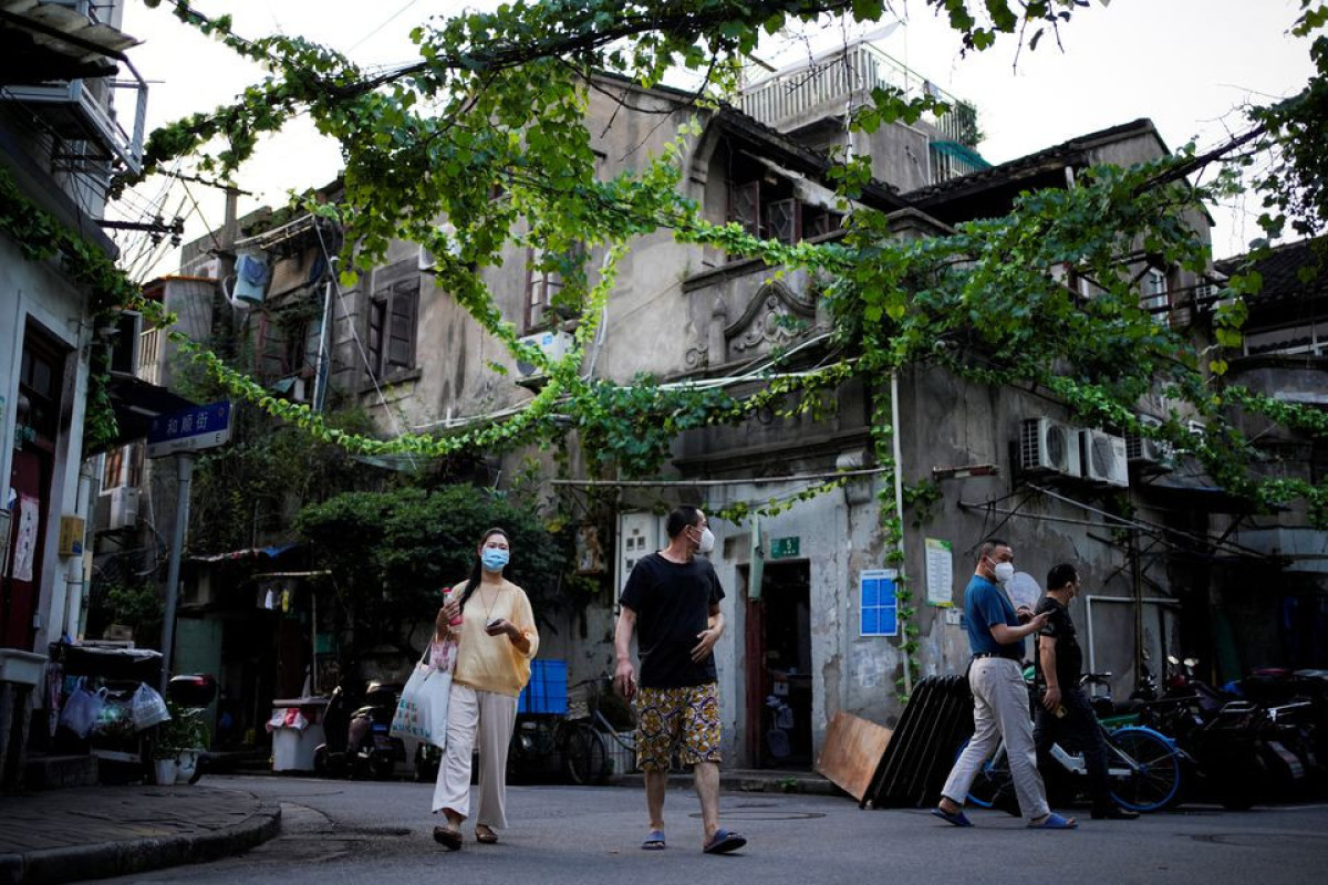 Shanghai chases karaoke COVID cluster as China looks to curb outbreaks