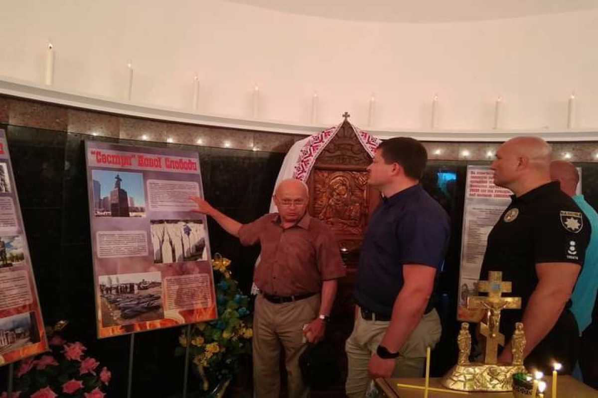 Stand set up in Sumy Oblast of Ukraine regarding Khojaly genocide -PHOTO 