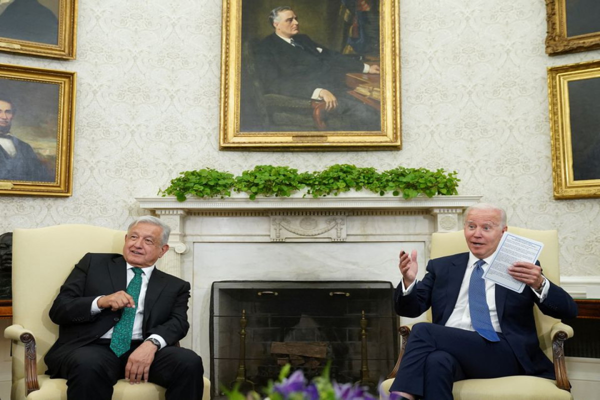 Mexico to purchase U.S. milk and fertilizer, U.S. and Mexican presidents say
