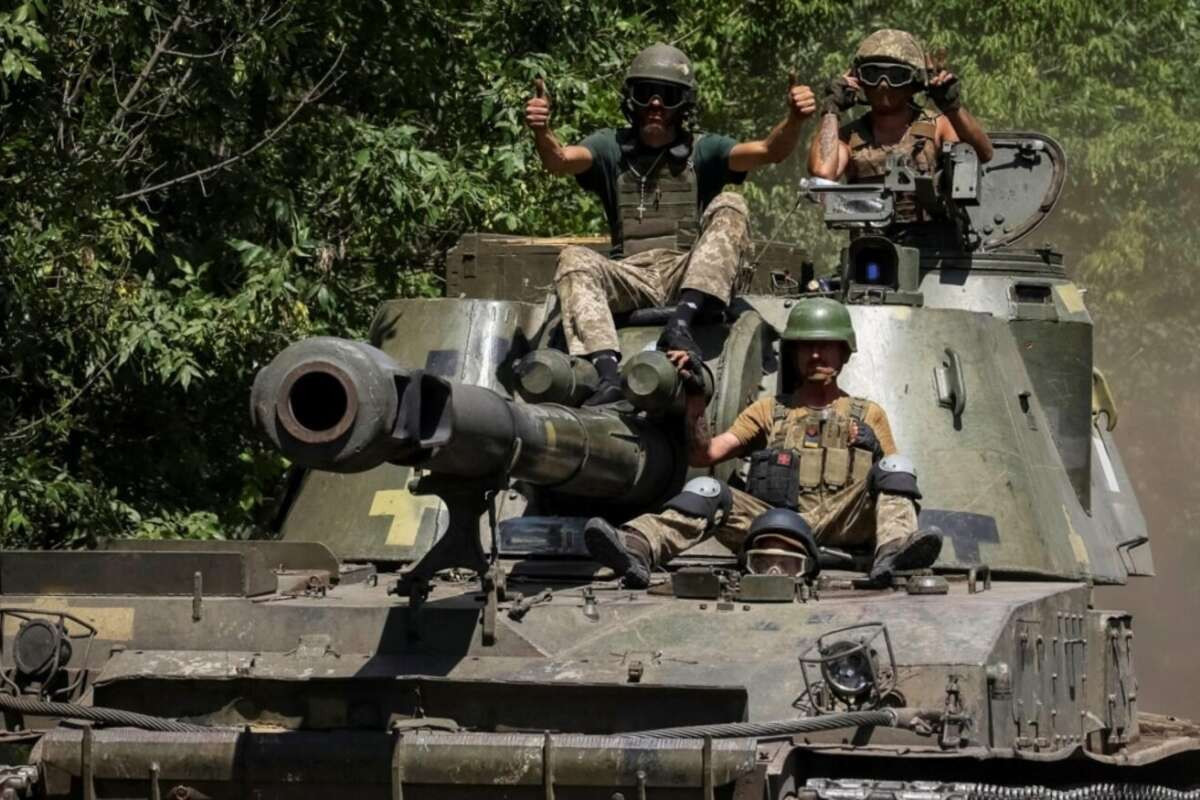 British Intelligence: "Russia will try to capture several cities along the road to Sloviansk and Kramatorsk"