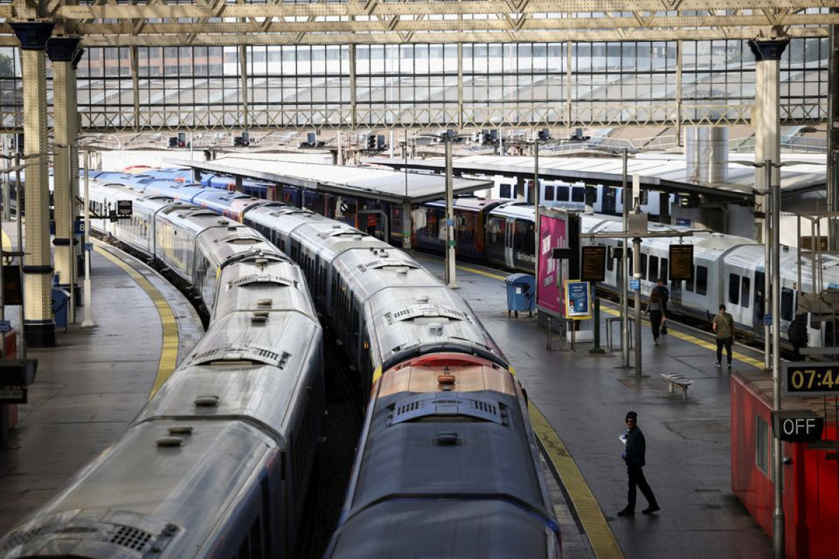 UK rail workers announce July 27 strike in pay row