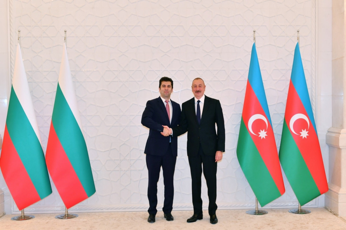 Kiril Petkov and Ilham Aliyev