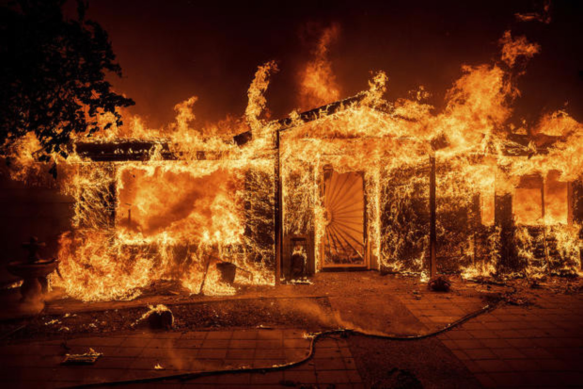 Wildfire near Yosemite National Park explodes in size, prompting evacuations
