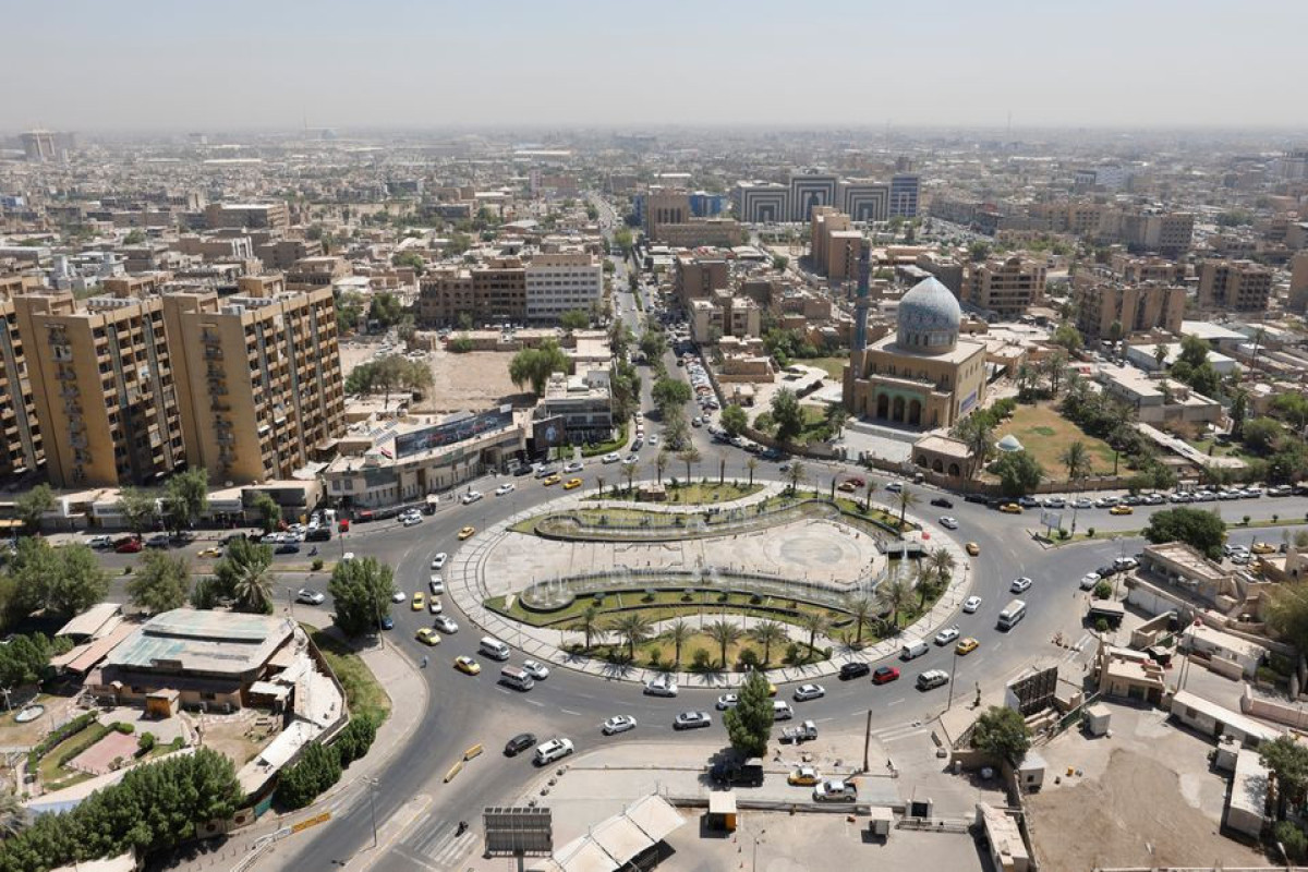 Deadlock gives Iraq record run without government, hampering reforms