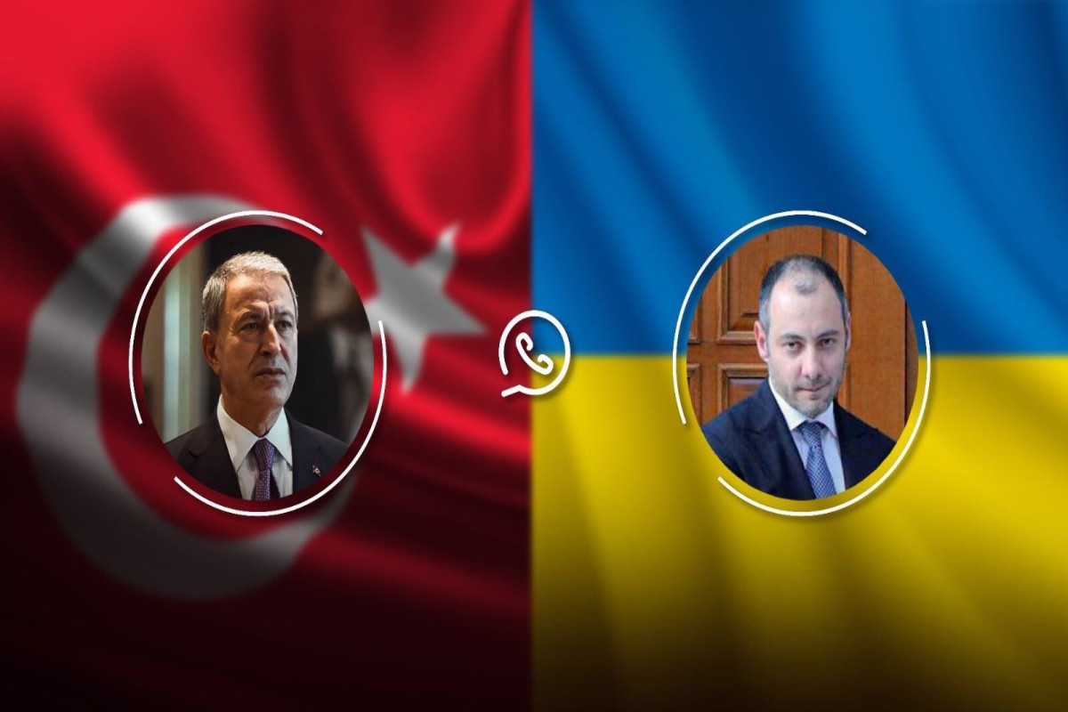 Hulusi Akar, Turkish Defense Minister and Oleksandr Kubrakov, Ukrainian Infrastructure Minister