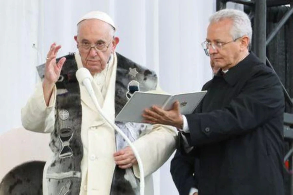 Pope again asks for forgiveness as tour ends in Canada's north