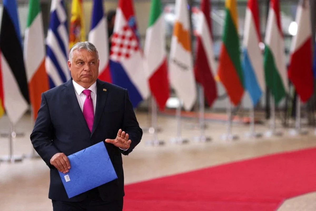 EU agrees Russia oil embargo, gives Hungary exemptions; Zelenskiy vows more sanctions